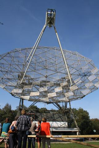 Bezoek aan Astron